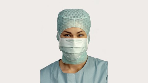 medico che indossa una mascherina chirurgica BARRIER special